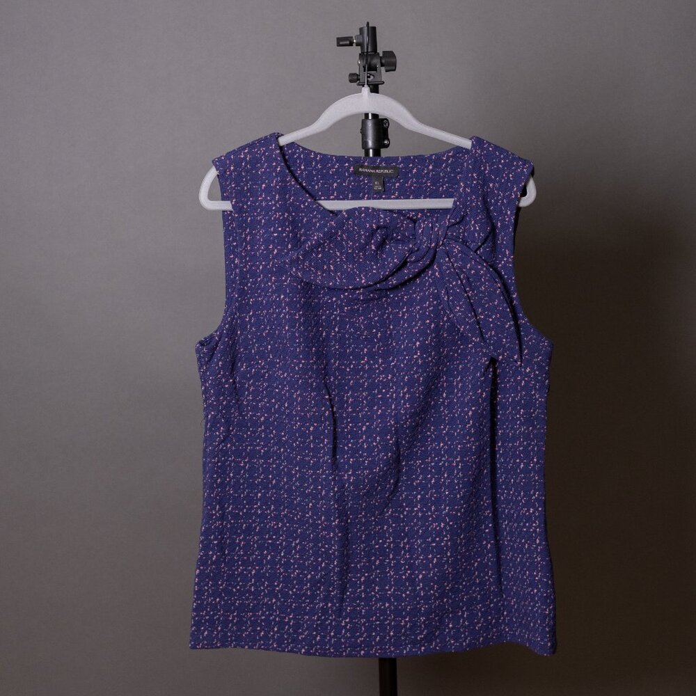 NWT Banana Republic, Shell top with bow detail (Size XL)